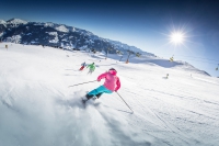 Skifahren in Hochzillertal/Hochfügen mit der ganzen Familie